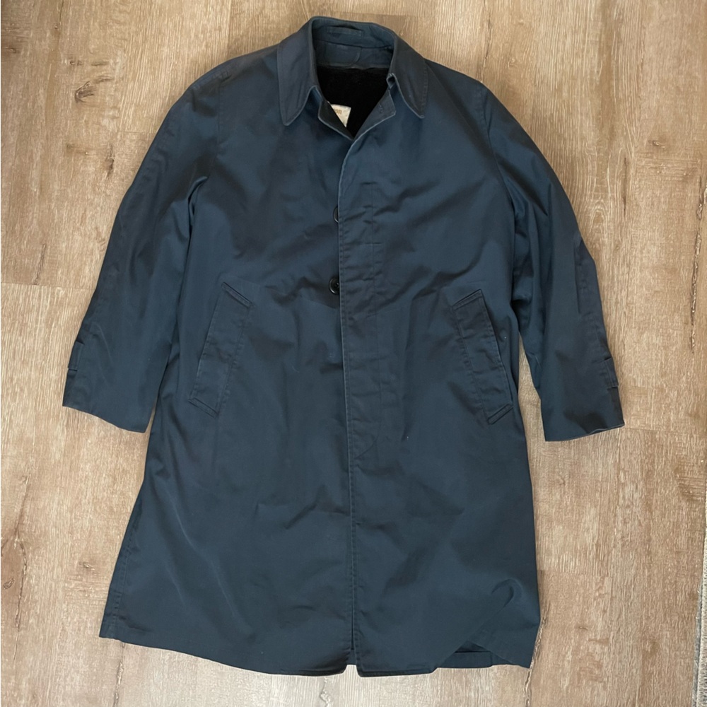 Vintage London Fog men Dark Blue Trench Coat faux fur old money lining size 40R